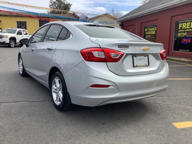 2017 Chevrolet Cruze LT Auto