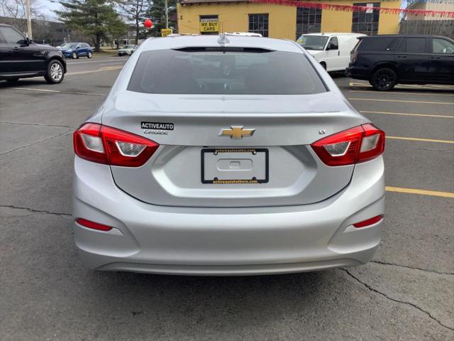 2017 Chevrolet Cruze LT Auto