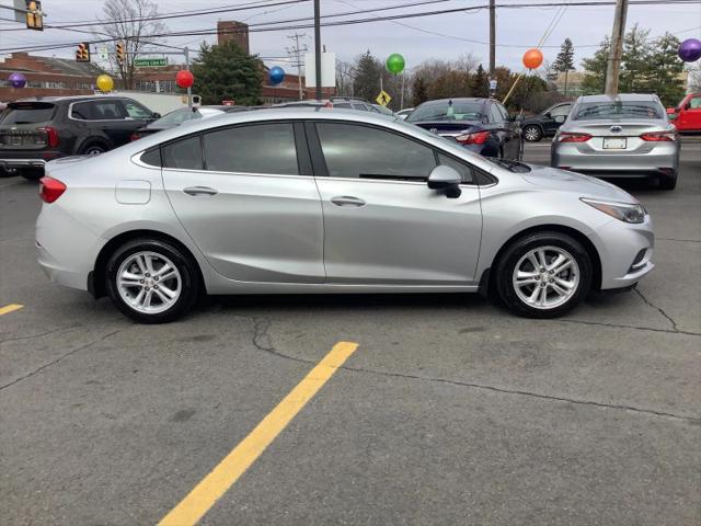 2017 Chevrolet Cruze LT Auto