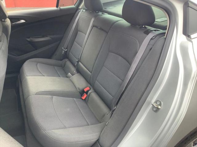2017 Chevrolet Cruze LT Auto