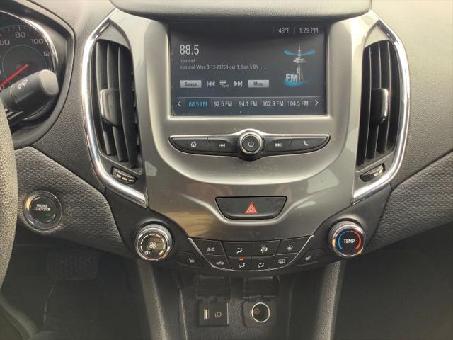 2017 Chevrolet Cruze LT Auto