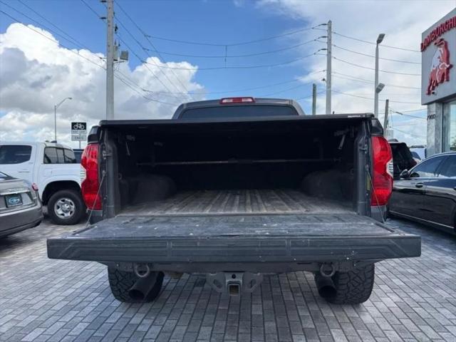 2018 Toyota Tundra SR5 5.7L V8