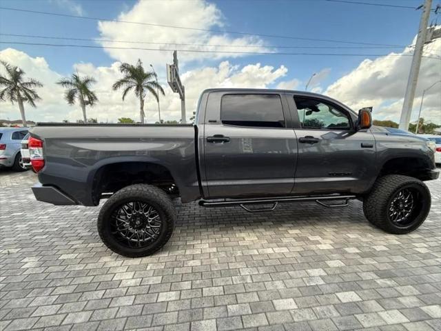 2018 Toyota Tundra SR5 5.7L V8