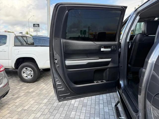 2018 Toyota Tundra SR5 5.7L V8