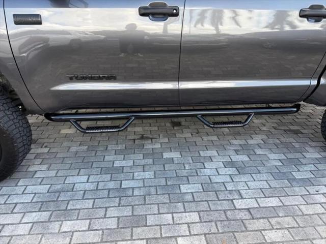 2018 Toyota Tundra SR5 5.7L V8