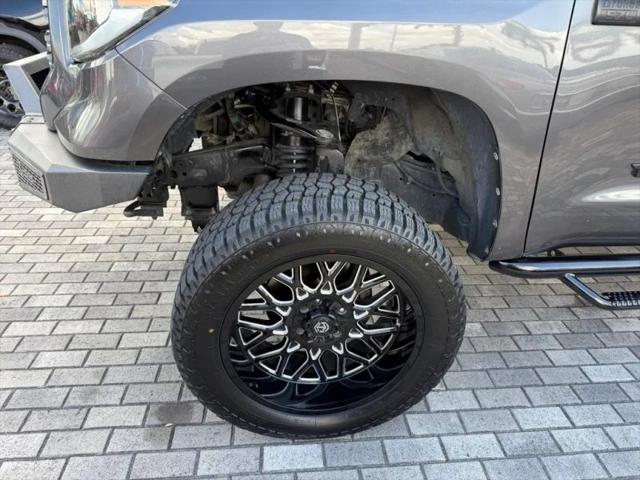 2018 Toyota Tundra SR5 5.7L V8
