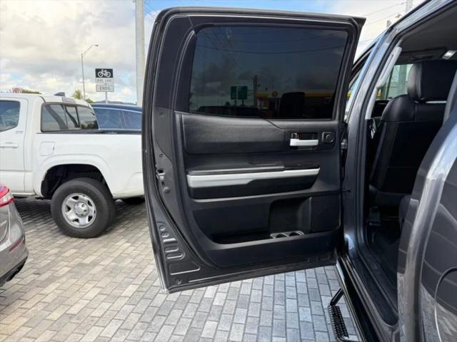 2018 Toyota Tundra SR5 5.7L V8