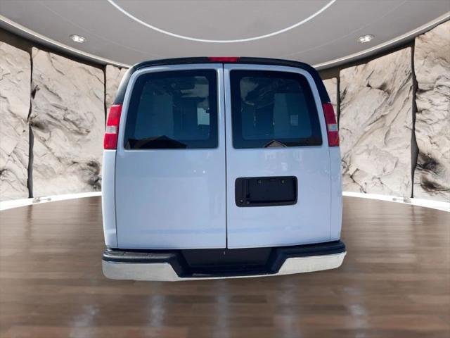 2018 GMC Savana 2500 Work Van