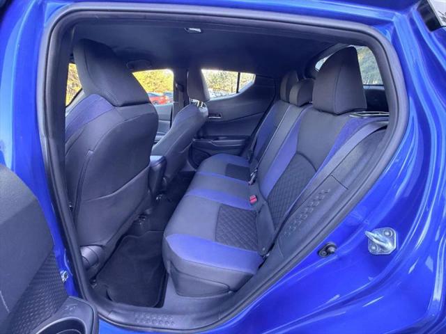 2022 Toyota C-HR XLE
