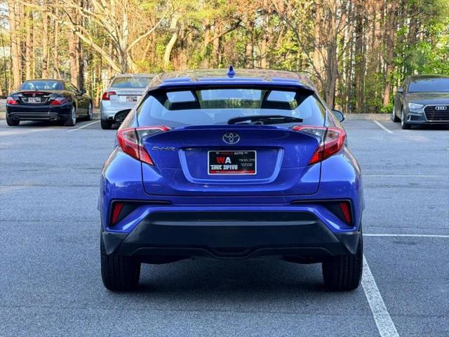 2022 Toyota C-HR XLE