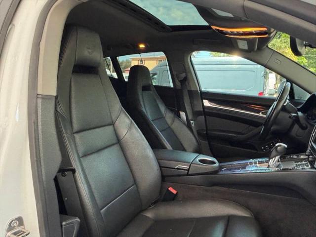 2013 Porsche Panamera Platinum Edition