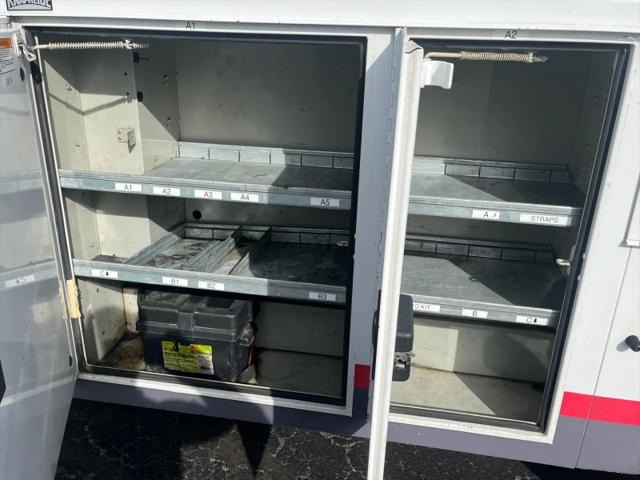2015 Chevrolet Express Cutaway 3500