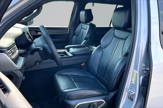 2024 Jeep Wagoneer Series III 4x4