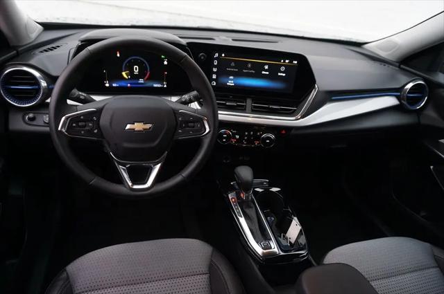 2025 Chevrolet Trax FWD LT