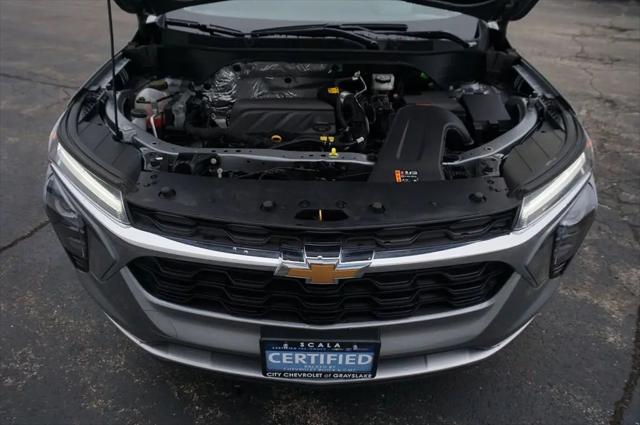 2025 Chevrolet Trax FWD LT