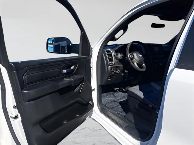 2022 Ram 1500 Tradesman Crew Cab 4x4 6'4" Box