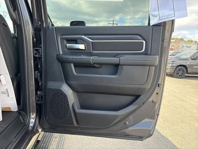 2025 Ram 2500 Big Horn Crew Cab 4x4 6'4" Box