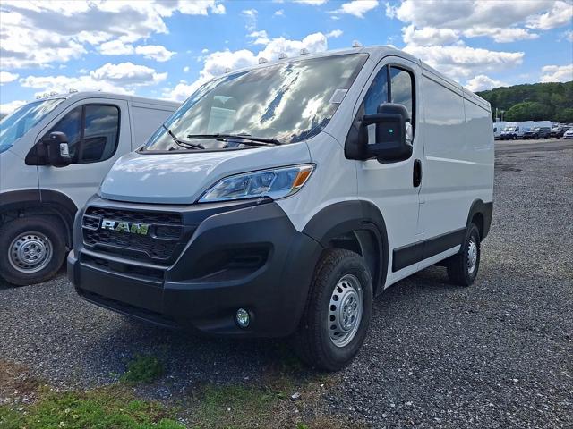2026 Ram ProMaster Cargo Van Tradesman Low Roof 118 WB w/Pass Seat