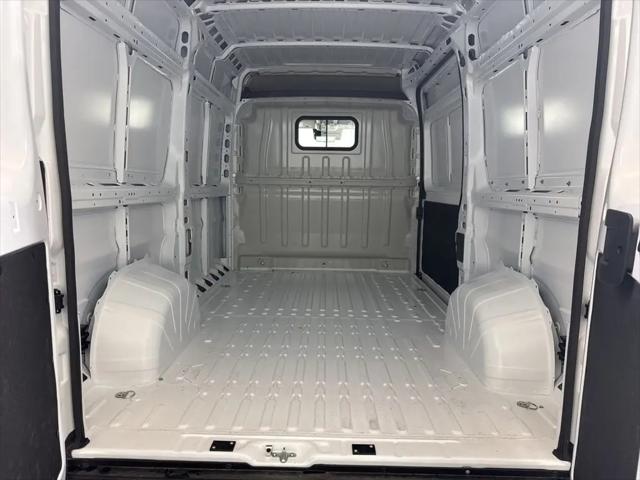 2026 Ram ProMaster Cargo Van Tradesman High Roof 136" WB w/Pass Seat