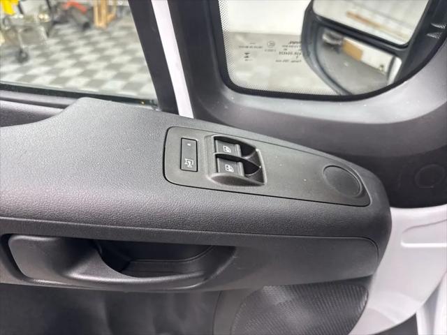 2026 Ram ProMaster Cargo Van Tradesman High Roof 136" WB w/Pass Seat