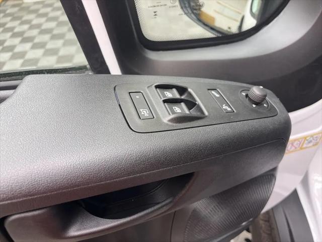 2026 Ram ProMaster Cargo Van Tradesman Low Roof 136" WB w/Pass Seat