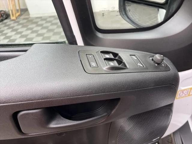 2026 Ram ProMaster Cargo Van Tradesman Low Roof 136 WB w/Pass Seat