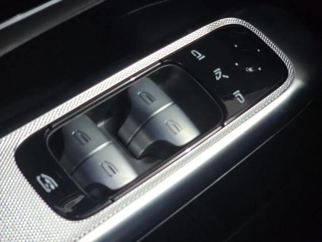 2026 Mercedes-Benz GLC 4MATIC