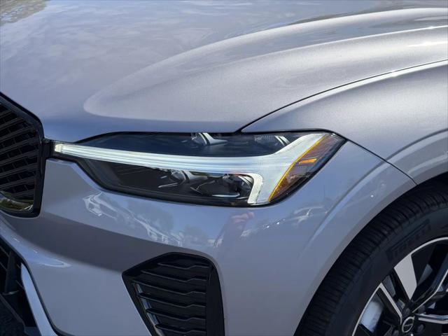2026 Volvo XC60 B5 Core