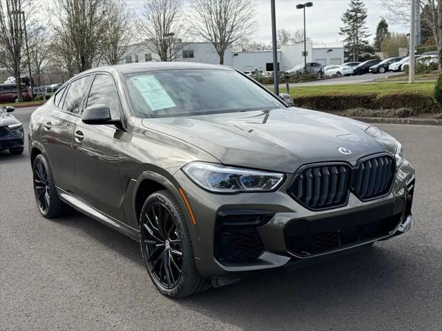 2022 BMW X6 M50i