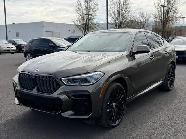 2022 BMW X6 M50i