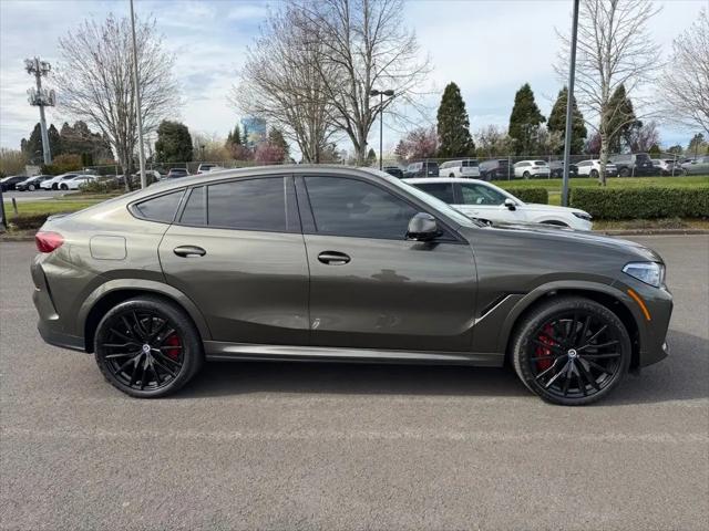 2022 BMW X6 M50i