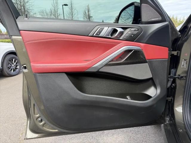 2022 BMW X6 M50i