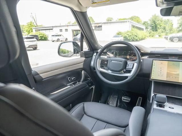 2026 Land Rover Range Rover P400 SE