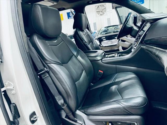 2019 Cadillac Escalade Platinum