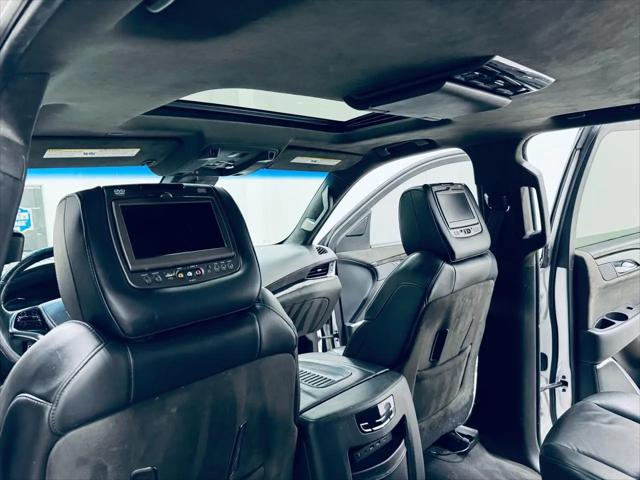 2019 Cadillac Escalade Platinum