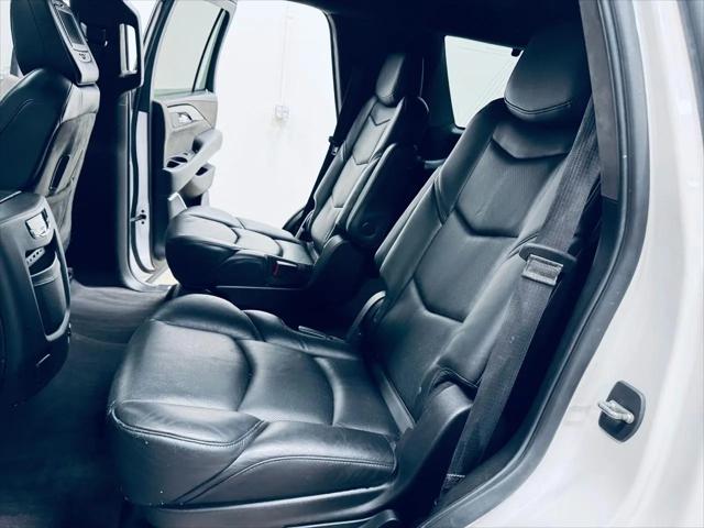 2019 Cadillac Escalade Platinum