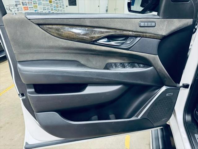 2019 Cadillac Escalade Platinum