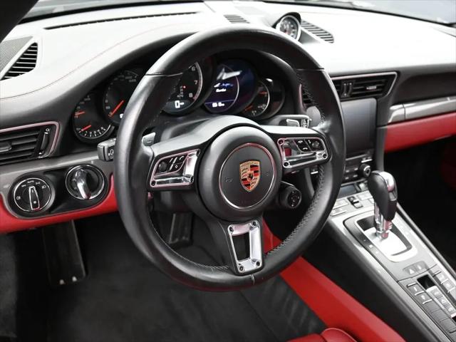 2017 Porsche 911 Turbo