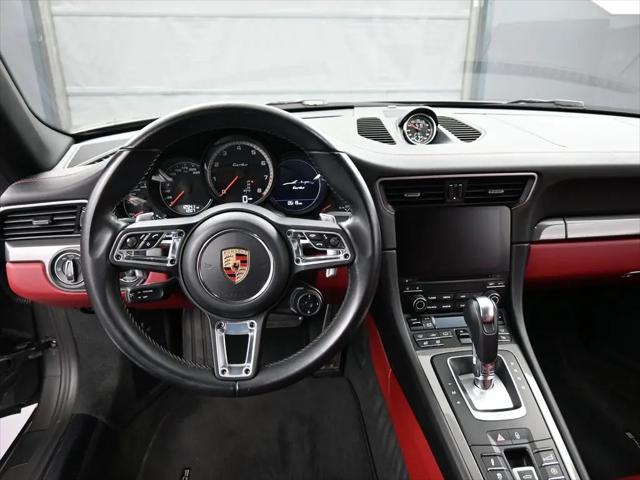 2017 Porsche 911 Turbo