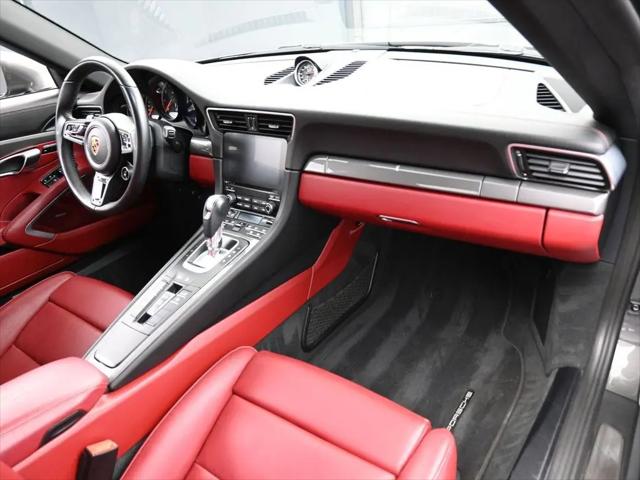 2017 Porsche 911 Turbo