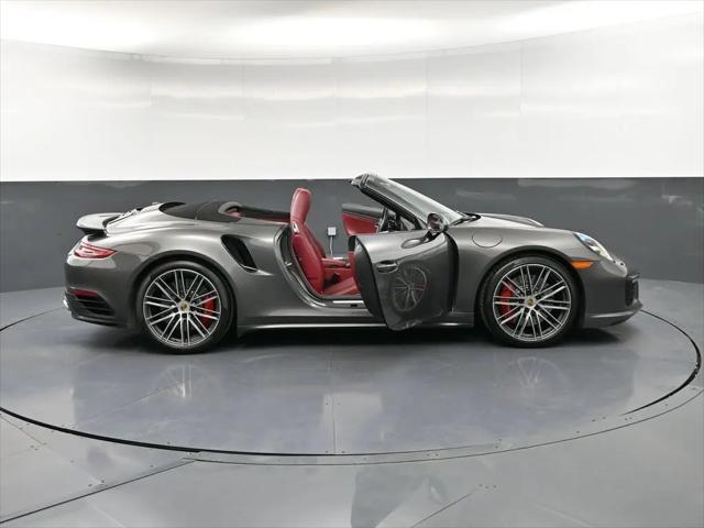 2017 Porsche 911 Turbo