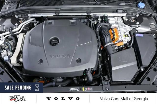 2025 Volvo S60 T8 Ultra