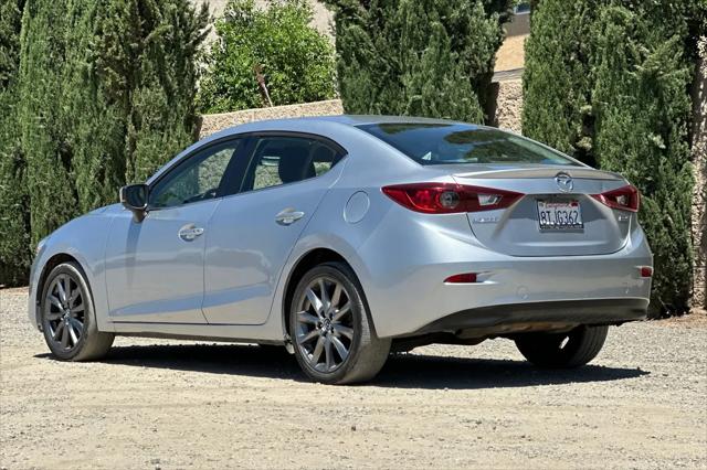 2018 Mazda Mazda3 Touring