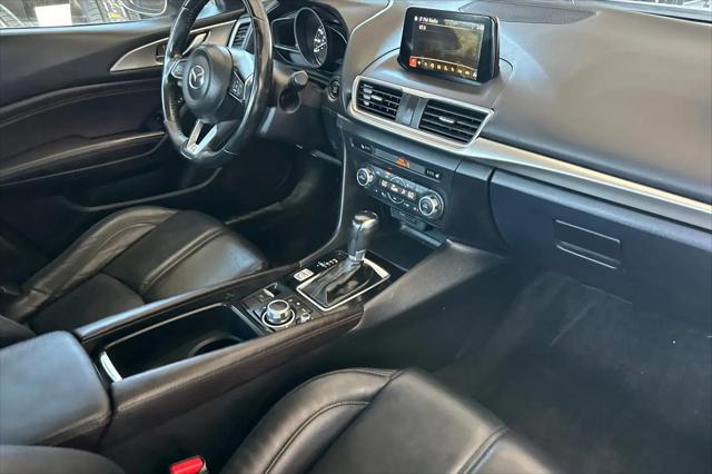 2018 Mazda Mazda3 Touring