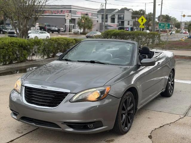 2013 Chrysler 200 S