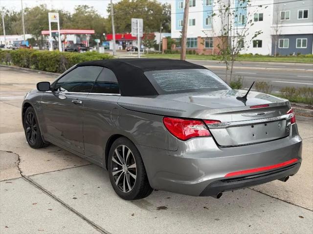 2013 Chrysler 200 S