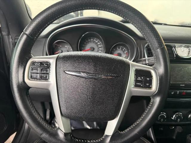 2013 Chrysler 200 S