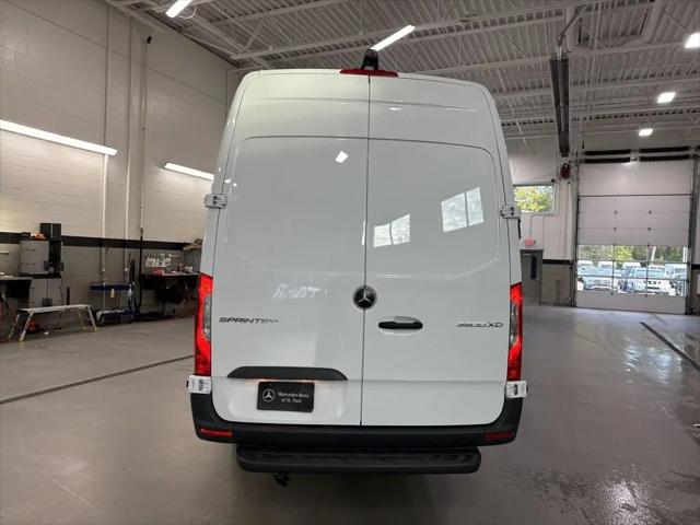 2025 Mercedes-Benz Sprinter Cargo Van High Roof 4-Cyl Diesel HO