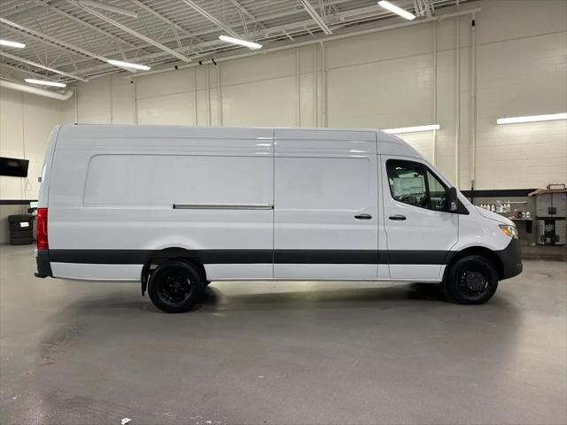 2025 Mercedes-Benz Sprinter Cargo Van High Roof 4-Cyl Diesel HO