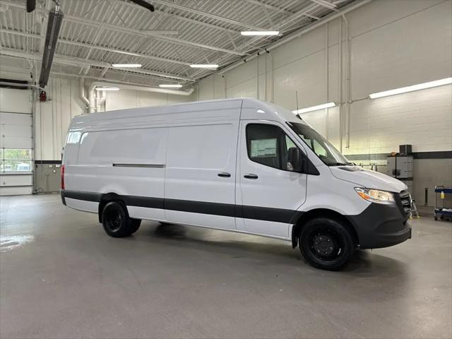 2025 Mercedes-Benz Sprinter Cargo Van High Roof 4-Cyl Diesel HO